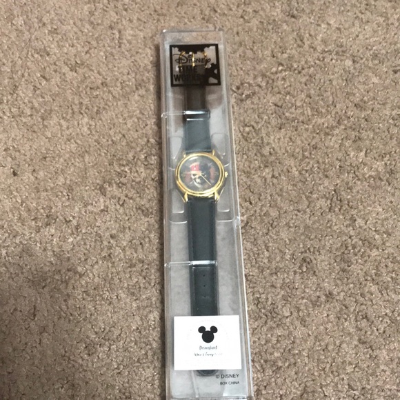 Disney Pirates of the Caribbean watch - Picture 3 of 4